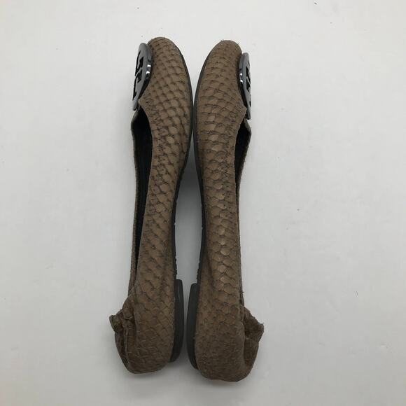 Tory Burch Women's Tan Snakeskin Reva Ballet Flat 6.5 - Picture 2 of 8